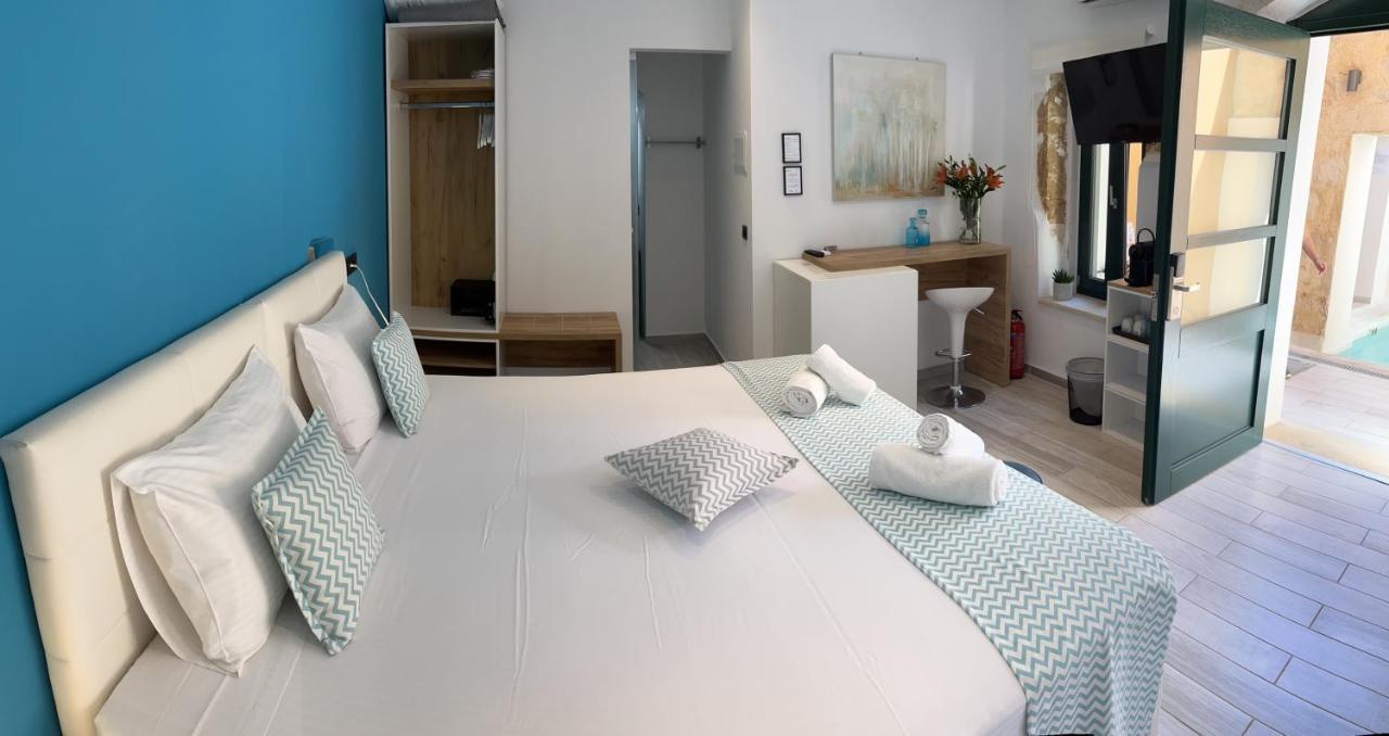 Antica Canea Luxury Rooms Chrissi Akti Chania Exterior foto