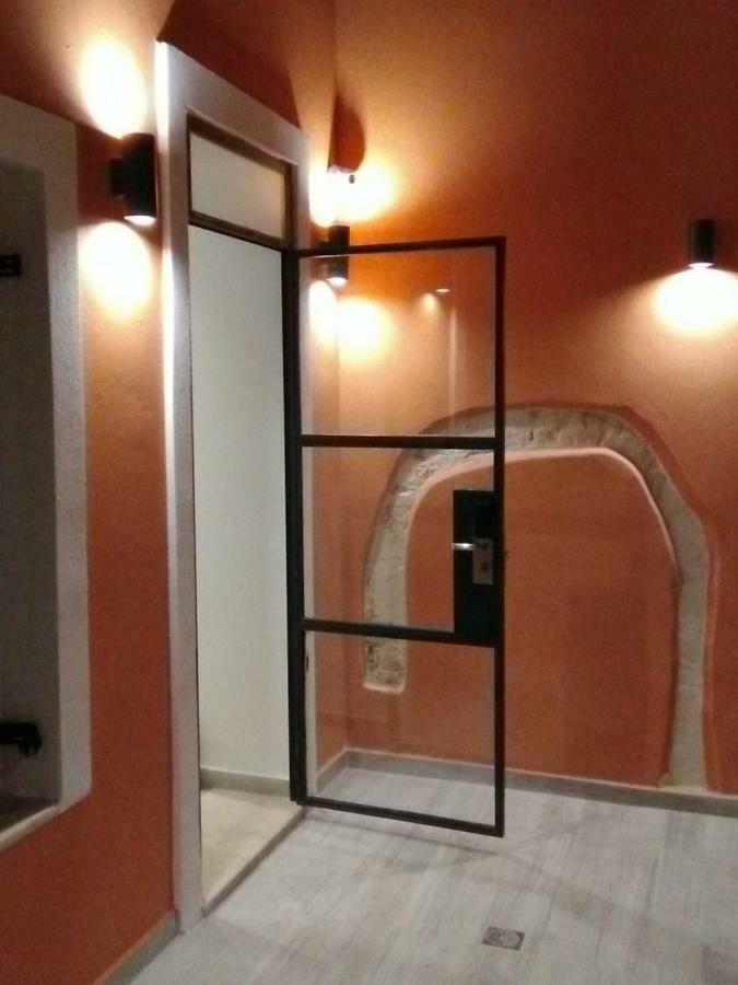 Antica Canea Luxury Rooms Chrissi Akti Chania Exterior foto